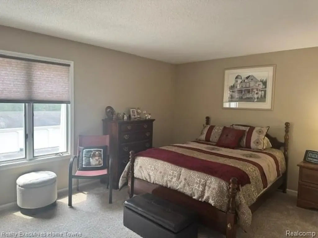 1467 E Krafft Road Fort Gratiot Charter Township MI 48059