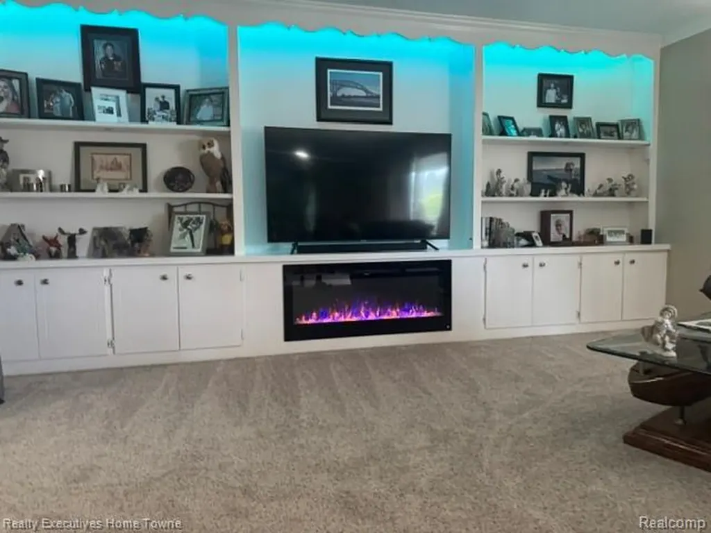 1467 E Krafft Road Fort Gratiot Charter Township MI 48059