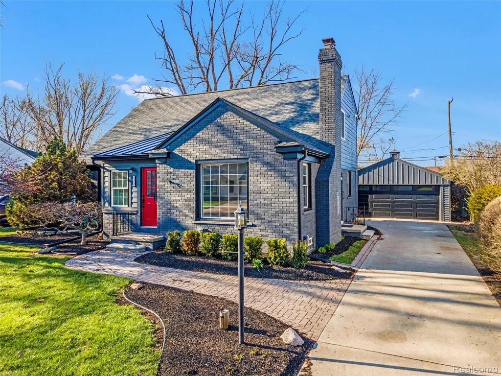 4312 Samoset Road Royal Oak City MI 48073