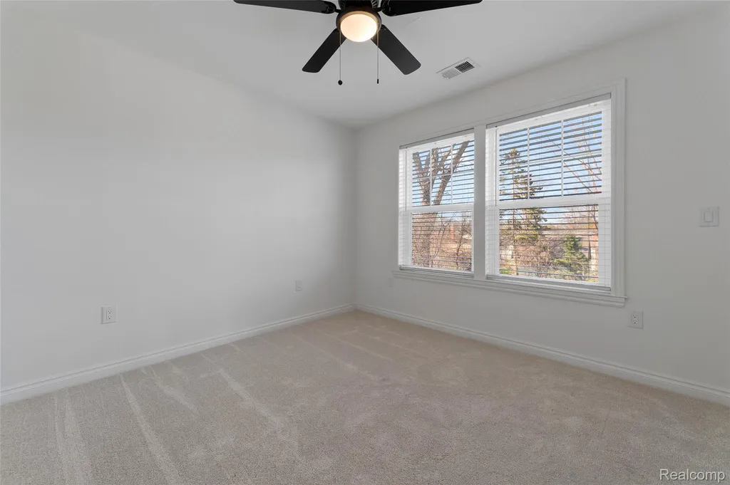 4312 Samoset Road Royal Oak City MI 48073