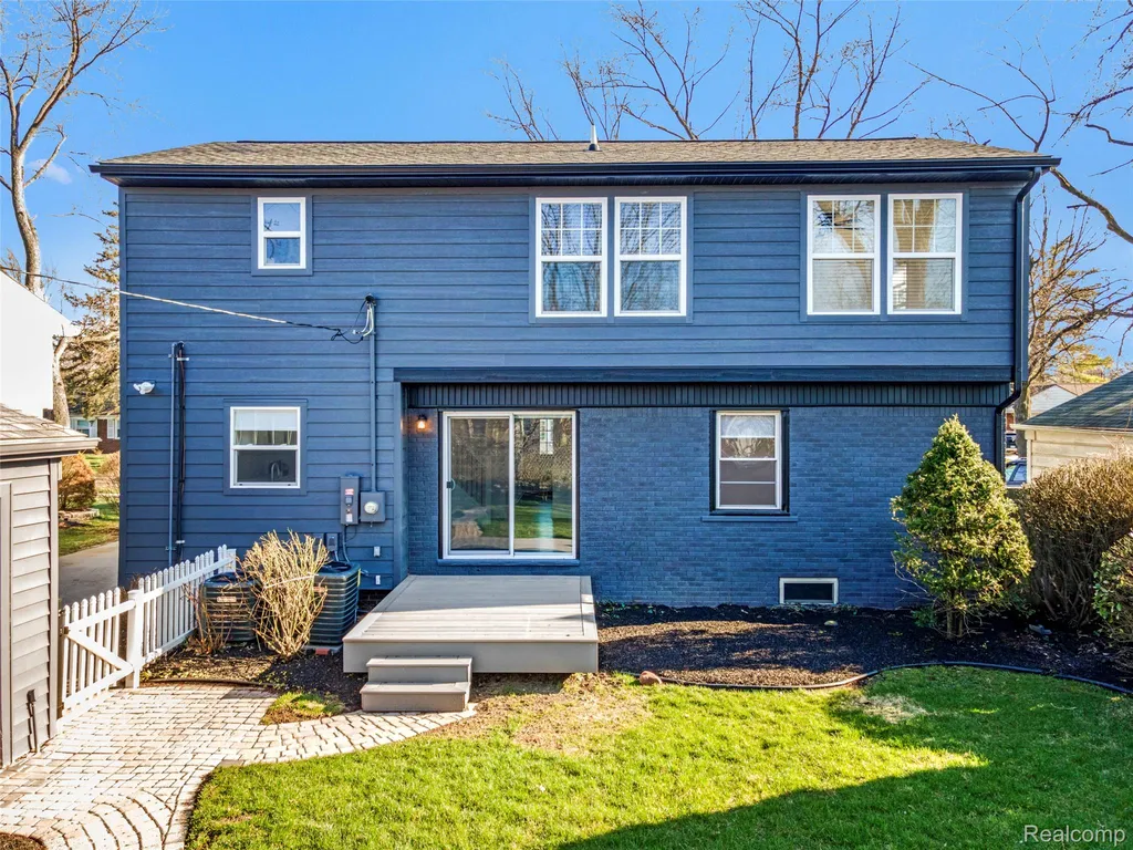 4312 Samoset Road Royal Oak City MI 48073