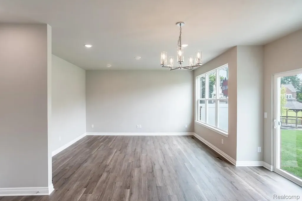 16 Grandview Circle Grandview Circle White Lake Charter Township MI 48386