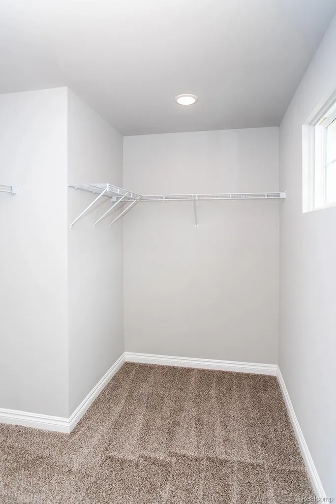 16 Grandview Circle Grandview Circle White Lake Charter Township MI 48386