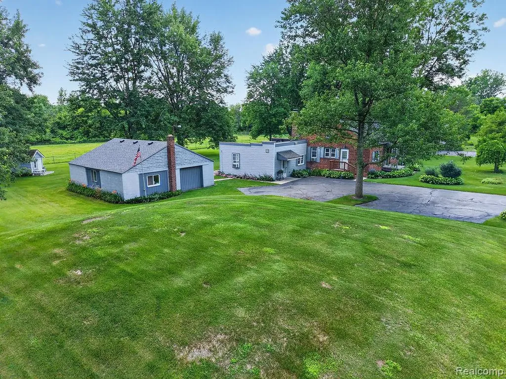 10800 7 Mile Road Salem Township MI 48167