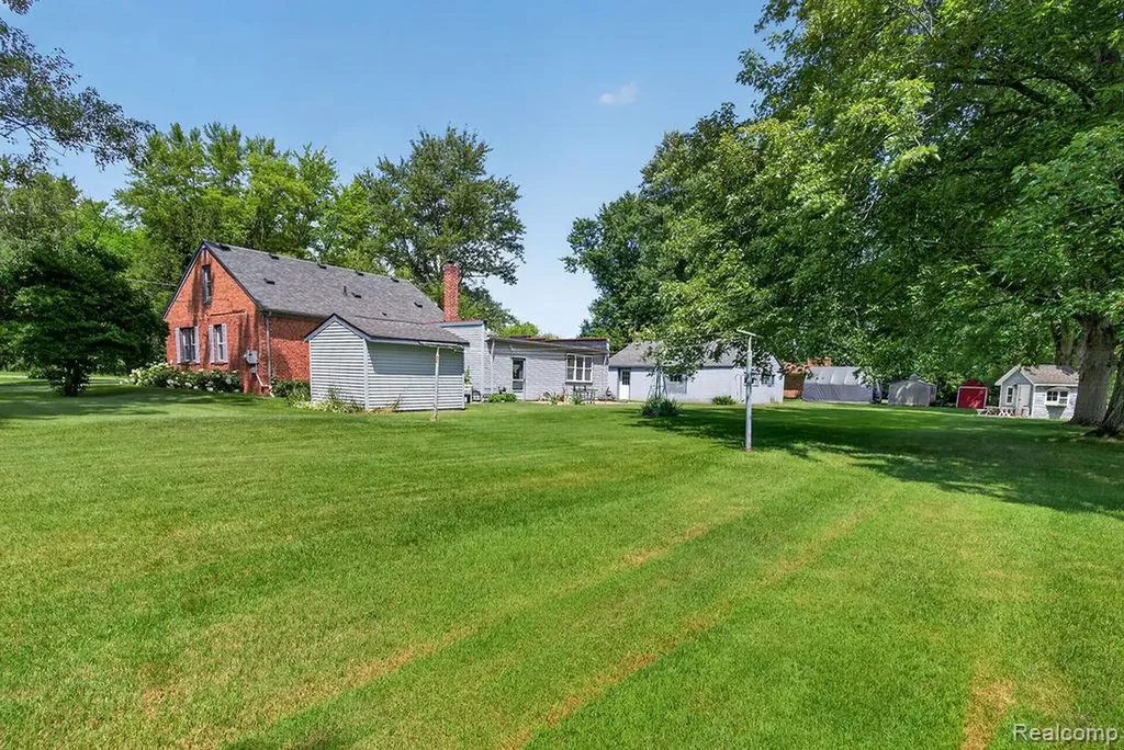 10800 7 Mile Road Salem Township MI 48167