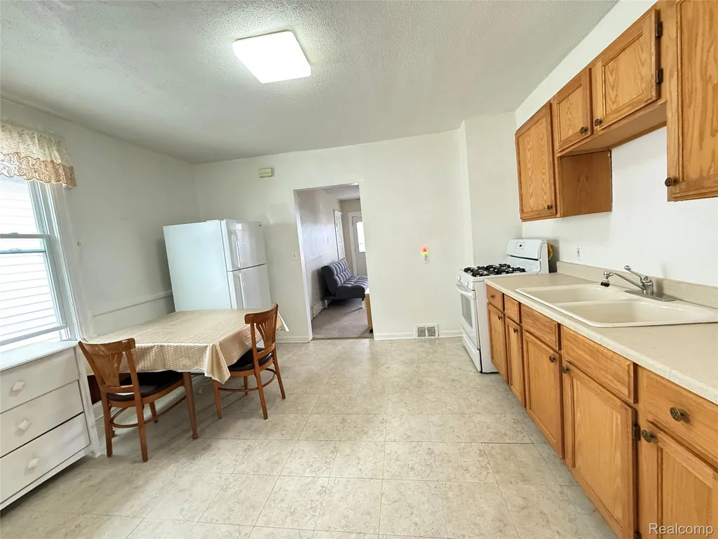 11375 Moran Street Hamtramck City MI 48212