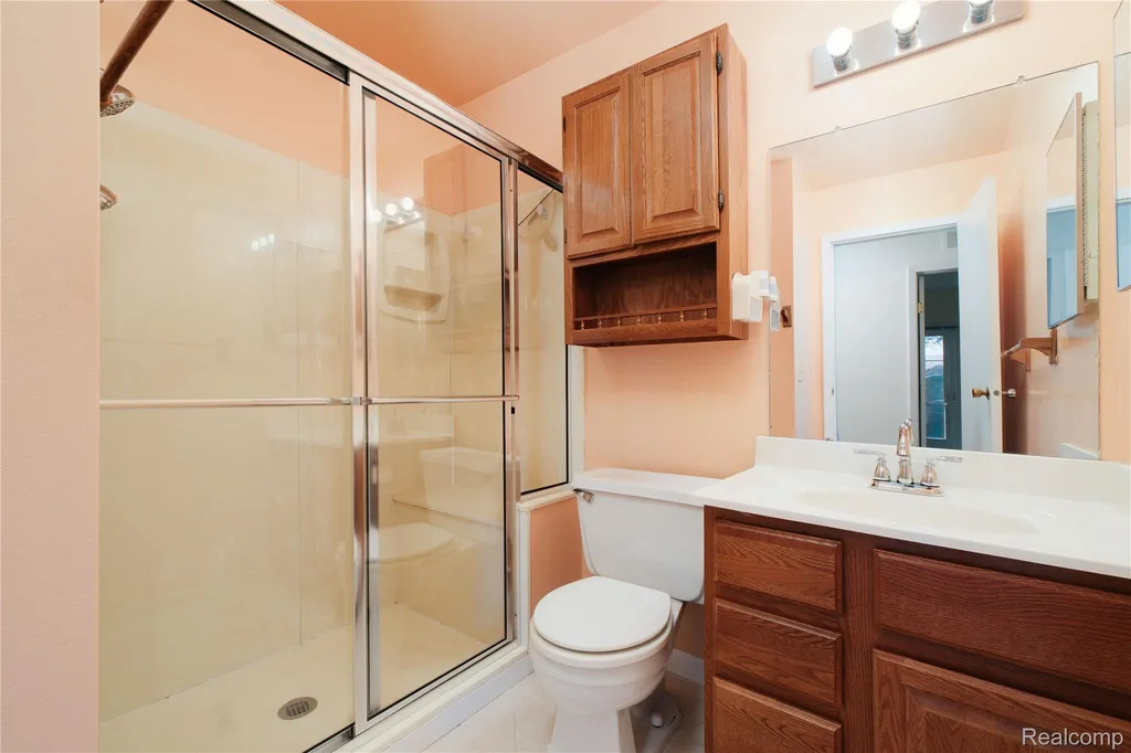 23707 N Rockledge Novi City MI 48375