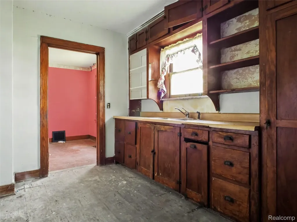 3009 Janes Avenue Buena Vista Charter Township MI 48601
