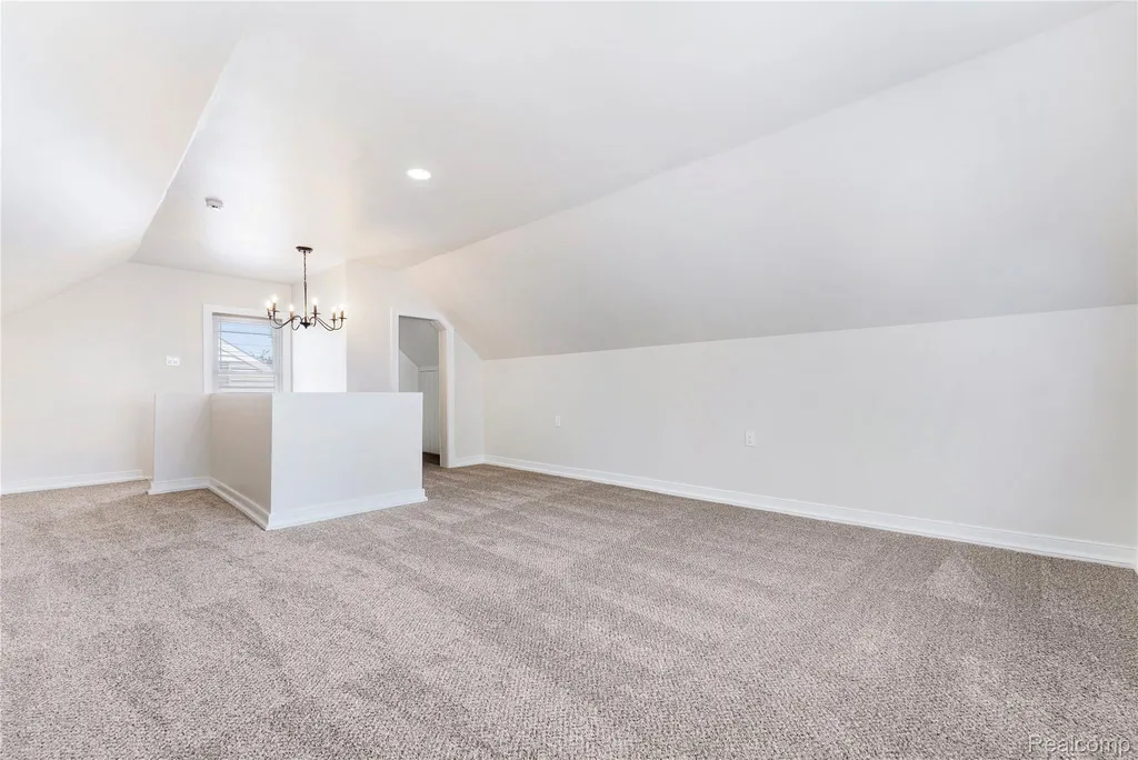21767 Normandy Avenue Eastpointe City MI 48021