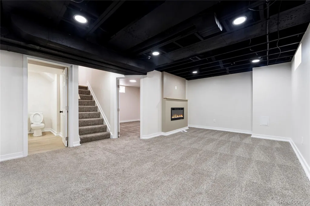 21767 Normandy Avenue Eastpointe City MI 48021