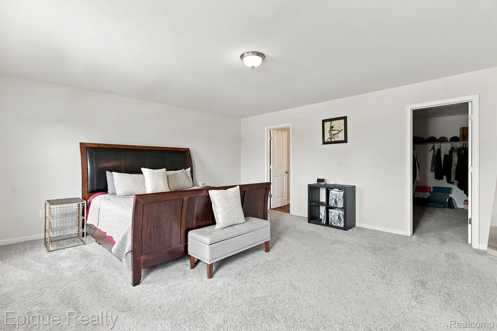 2360 Scenic Hollow Drive Grand Blanc Charter Township MI 48439