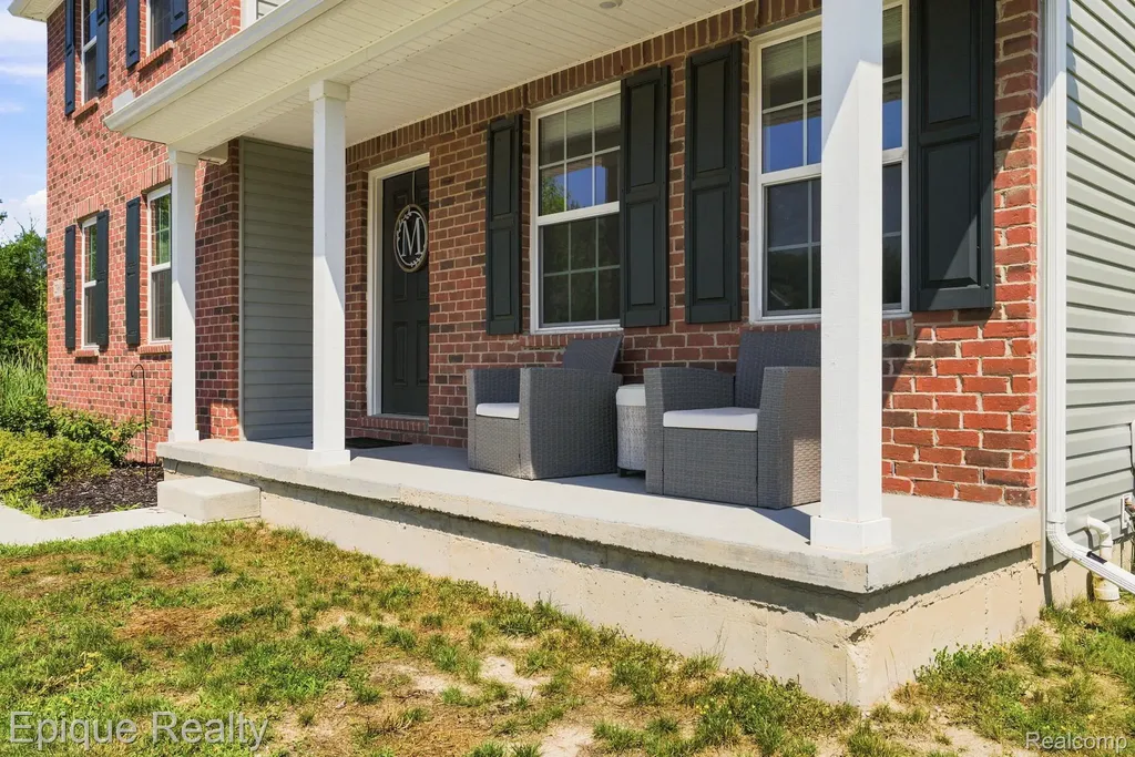 2360 Scenic Hollow Drive Grand Blanc Charter Township MI 48439