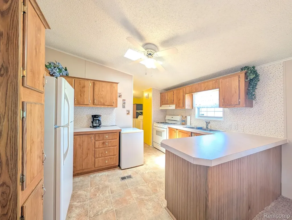 59 Foxpointe Court Swartz Creek City MI 48473