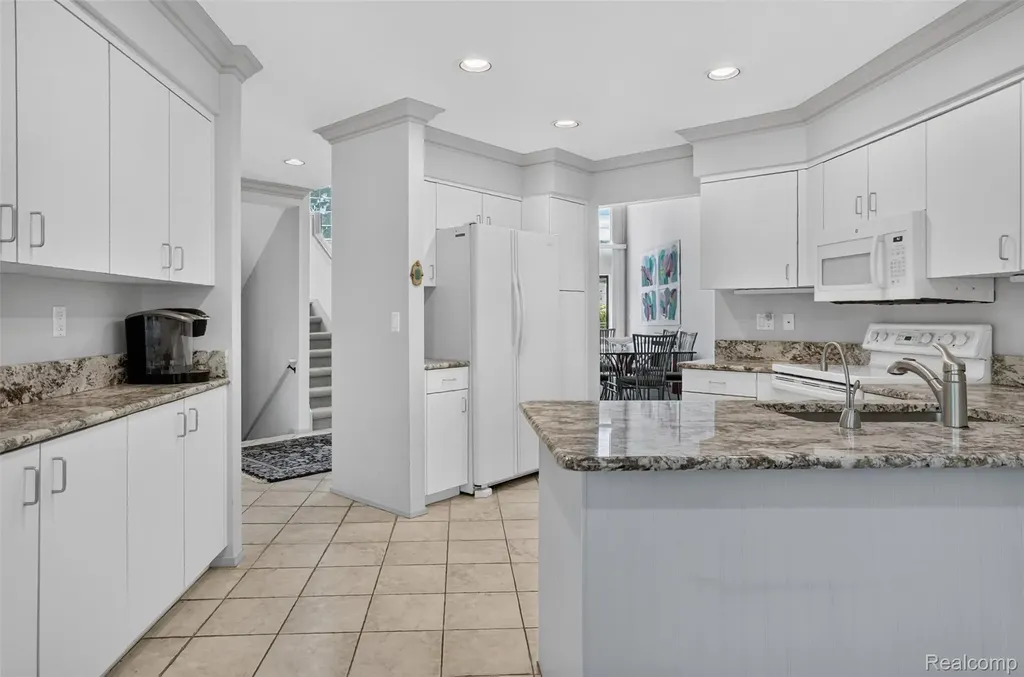 6445 Noble Road West Bloomfield Charter Township MI 48322