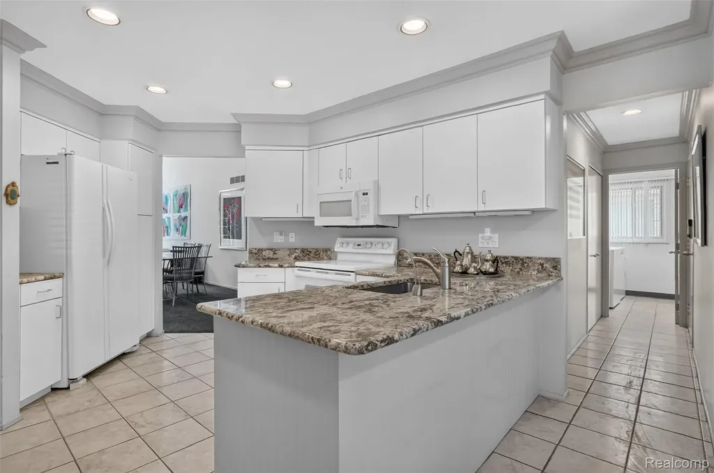 6445 Noble Road West Bloomfield Charter Township MI 48322