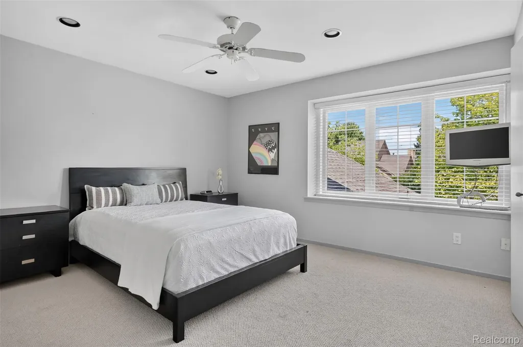 6445 Noble Road West Bloomfield Charter Township MI 48322