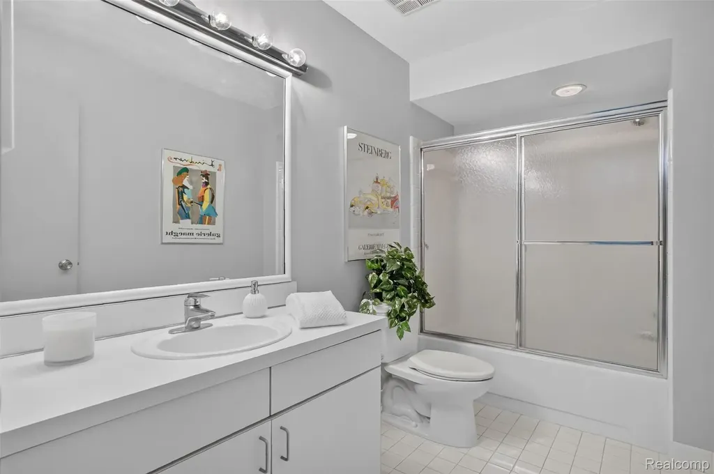 6445 Noble Road West Bloomfield Charter Township MI 48322