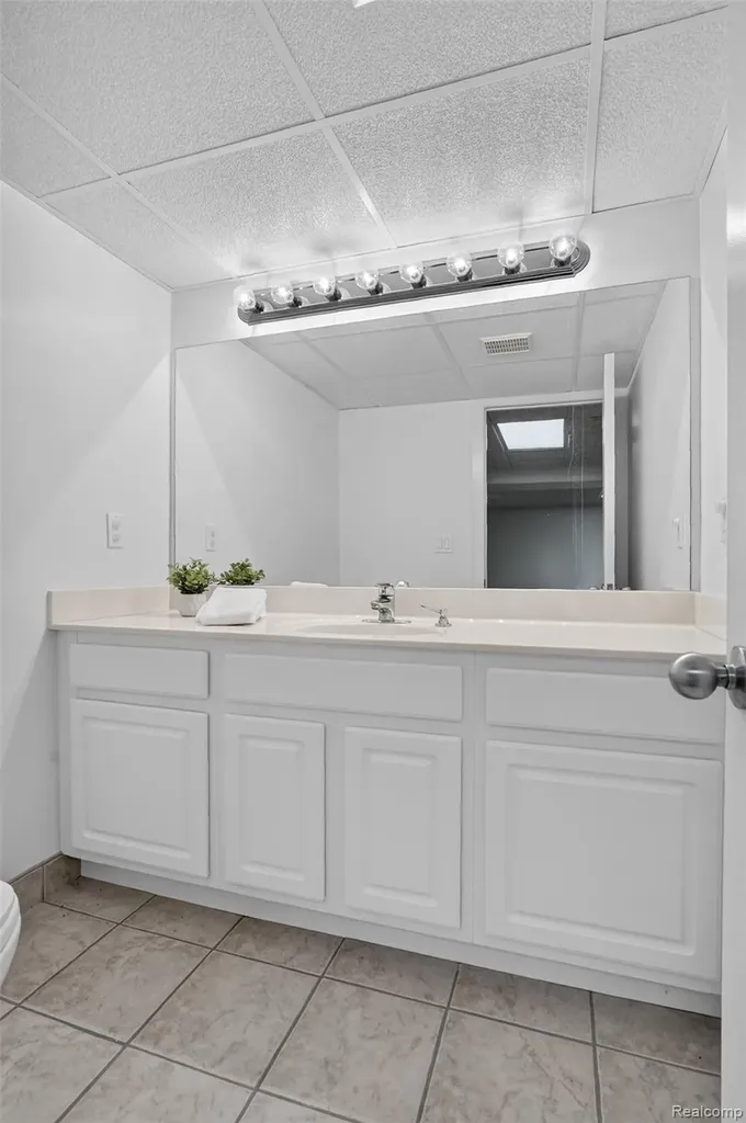 6445 Noble Road West Bloomfield Charter Township MI 48322