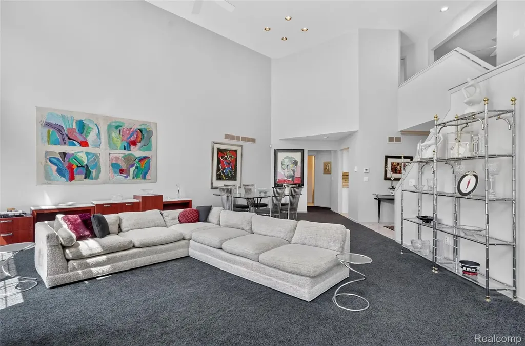 6445 Noble Road West Bloomfield Charter Township MI 48322