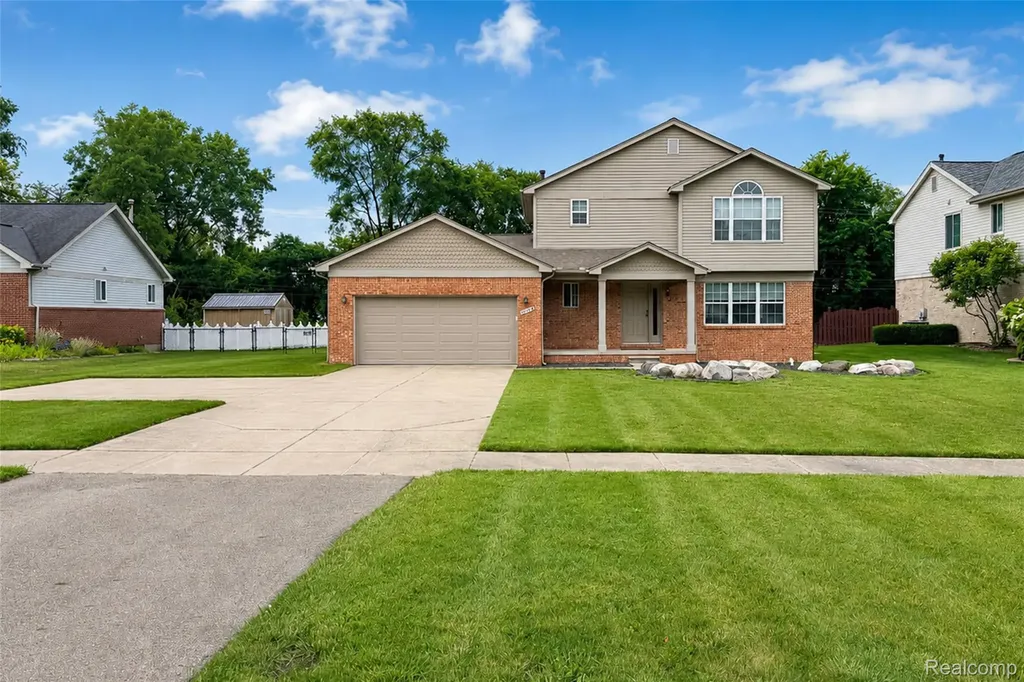 41585 Cherry Hill Road Canton Charter Township MI 48188