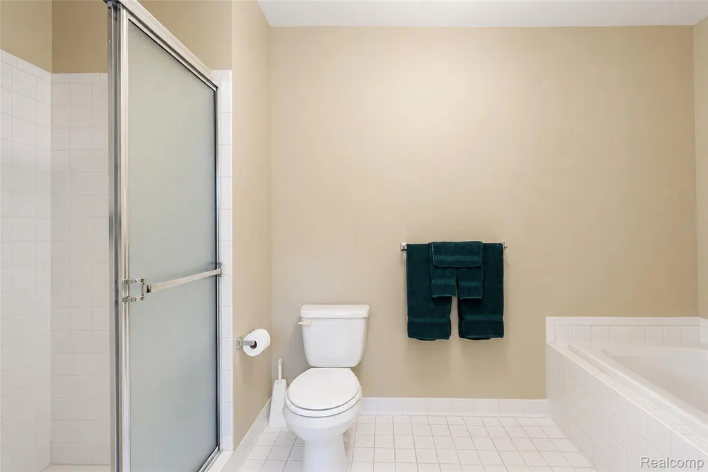 41585 Cherry Hill Road Canton Charter Township MI 48188