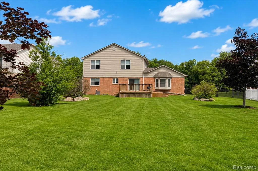 41585 Cherry Hill Road Canton Charter Township MI 48188