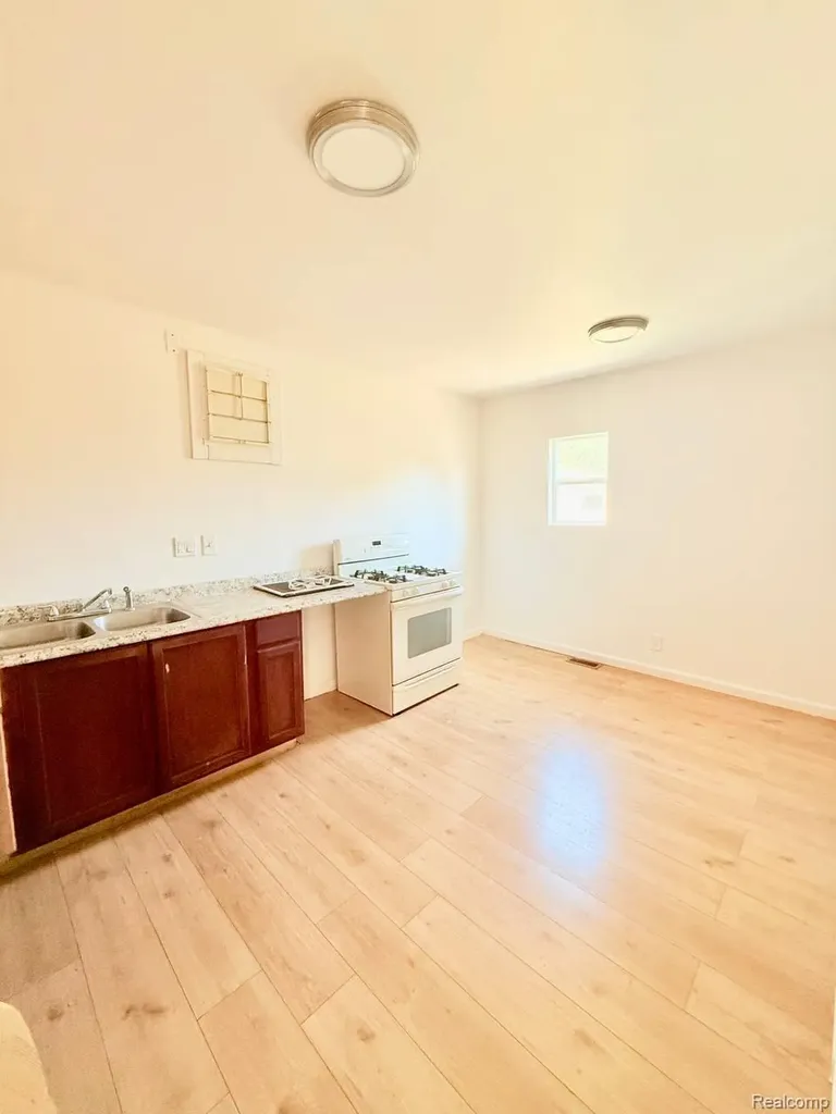 5116 Harold Street Detroit City MI 48212