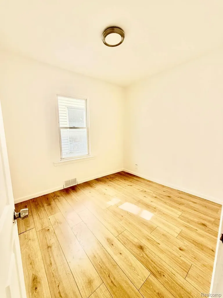 5116 Harold Street Detroit City MI 48212