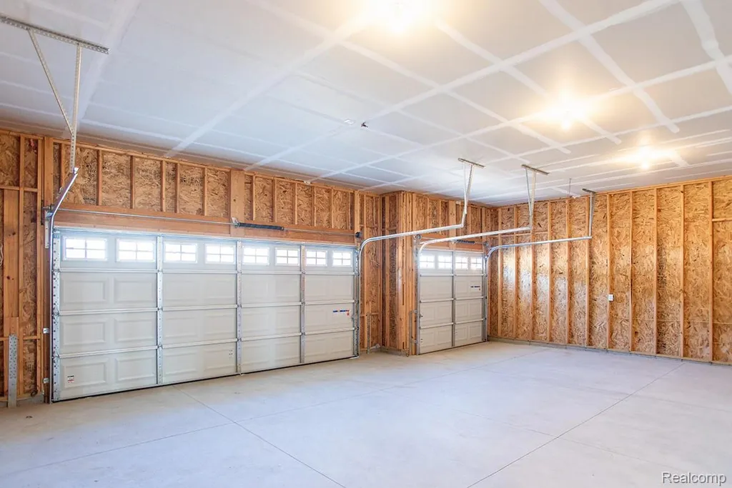 897 Preserve Lane White Lake Charter Township MI 48386
