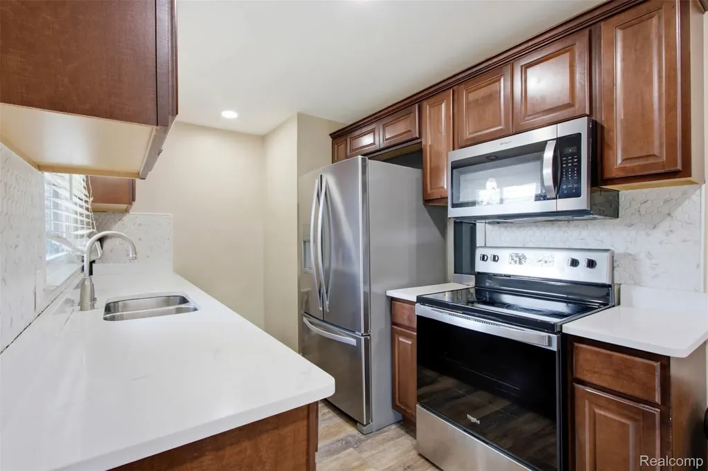 23327 Whitley Drive Clinton Charter Township MI 48035