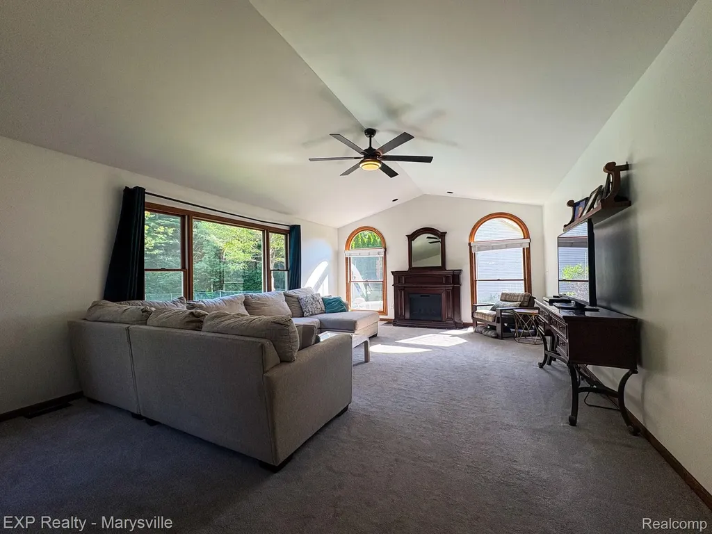 5538 Klettner Road St. Clair Township MI 48079