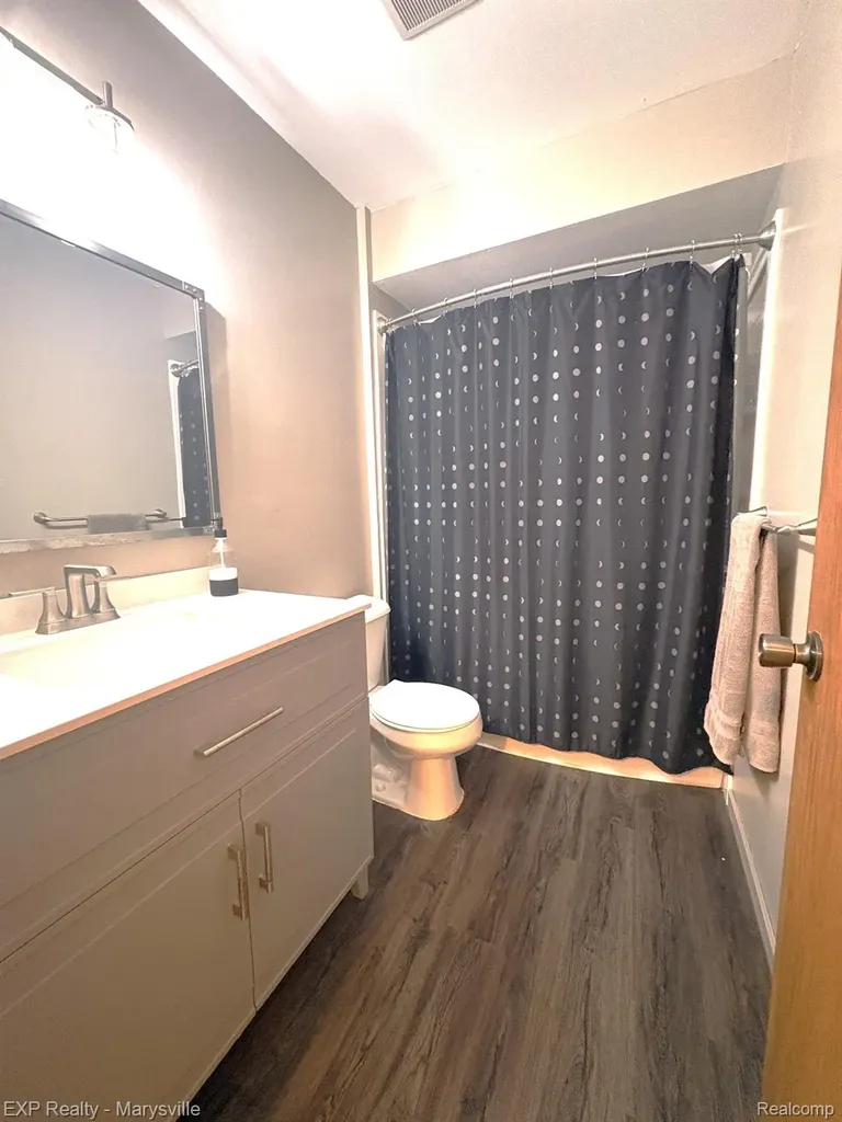 5538 Klettner Road St. Clair Township MI 48079