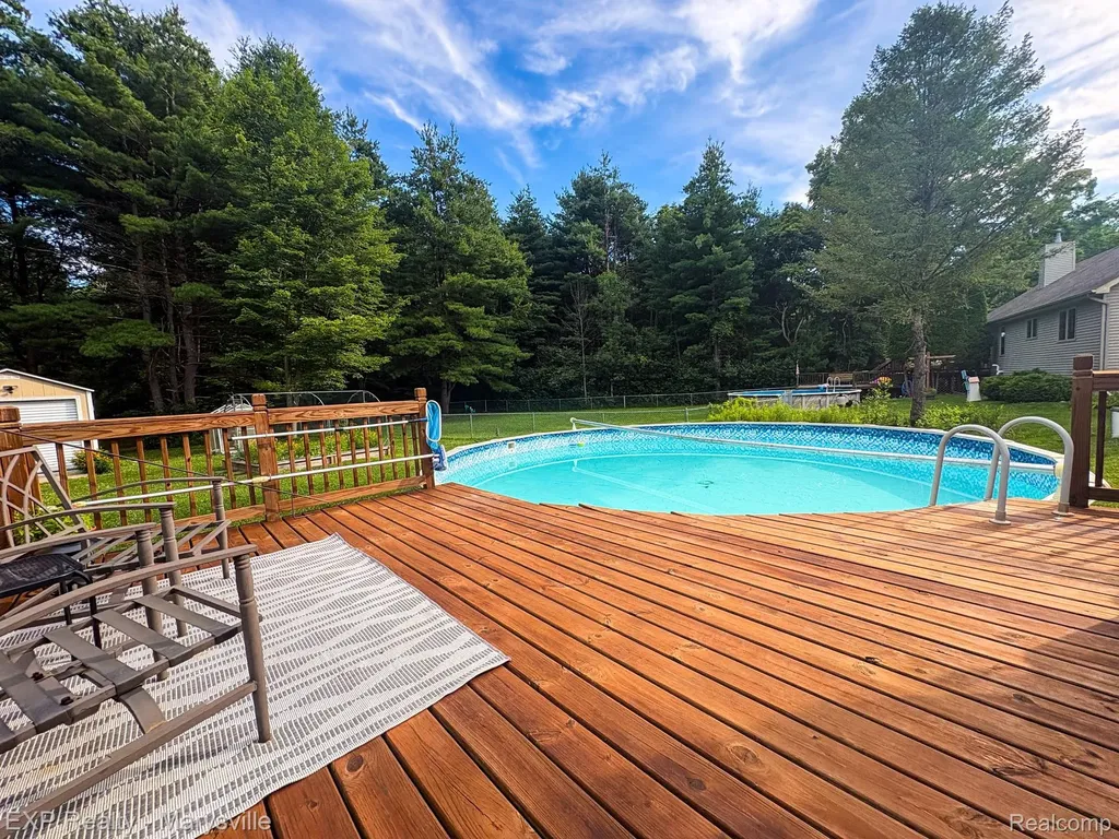 5538 Klettner Road St. Clair Township MI 48079