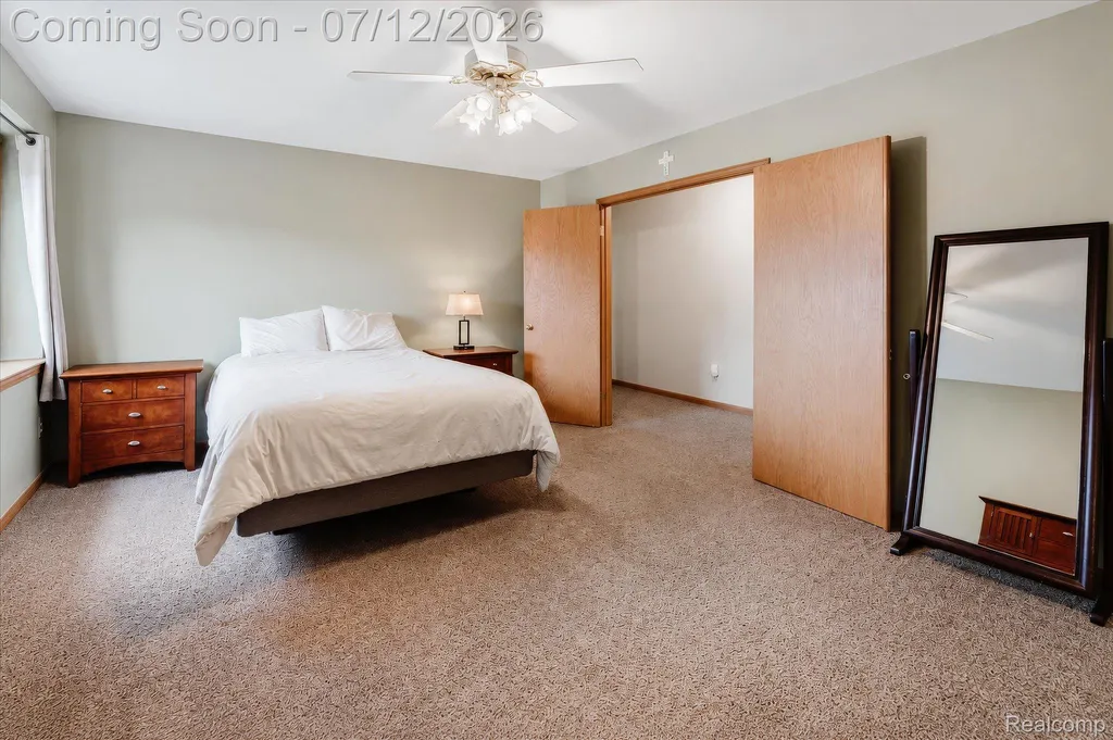 39044 Mallorn Drive Sterling Heights City MI 48313
