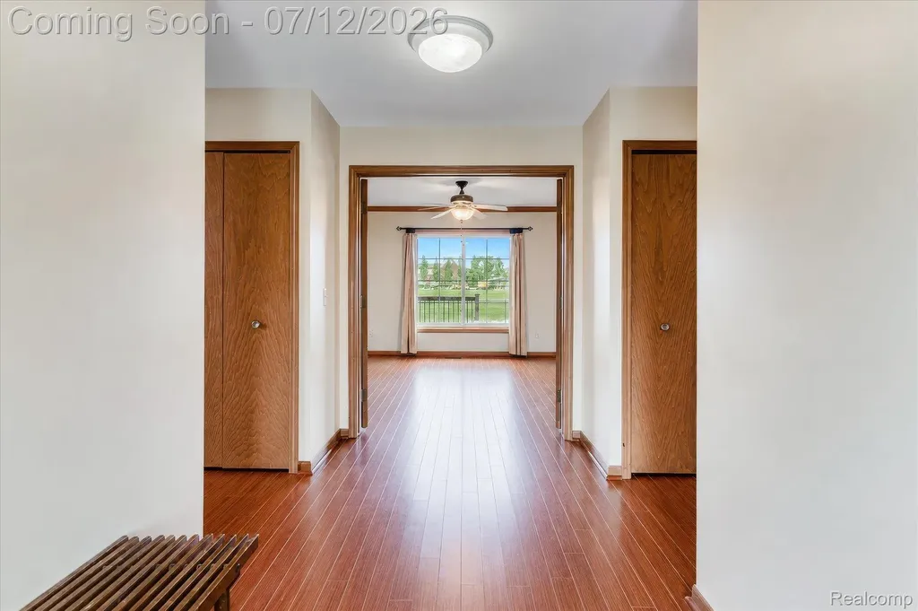 39044 Mallorn Drive Sterling Heights City MI 48313