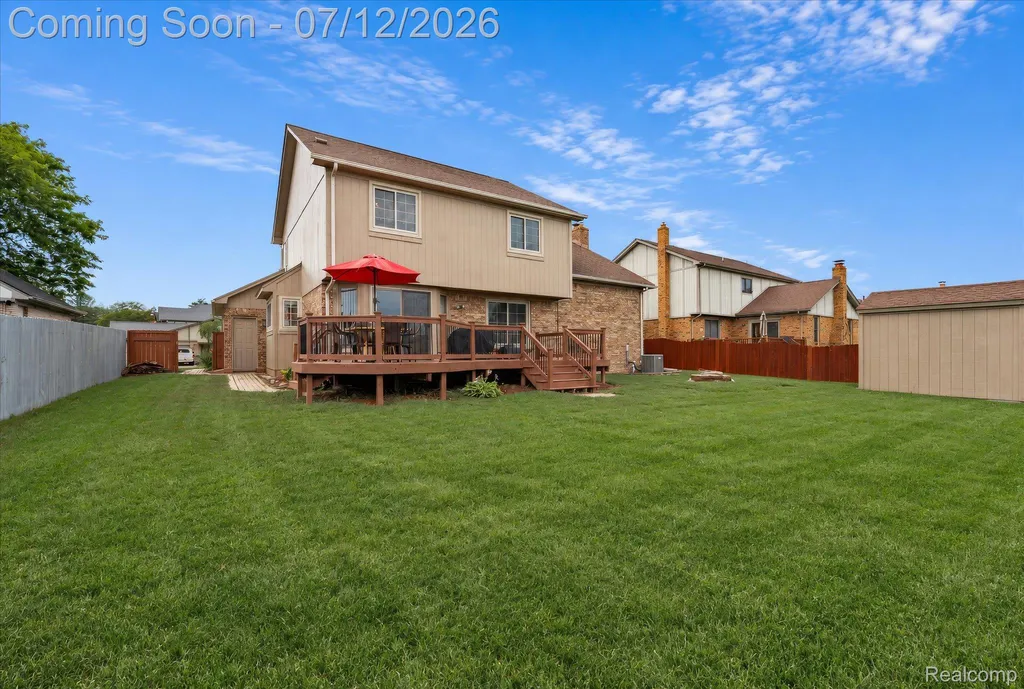 39044 Mallorn Drive Sterling Heights City MI 48313