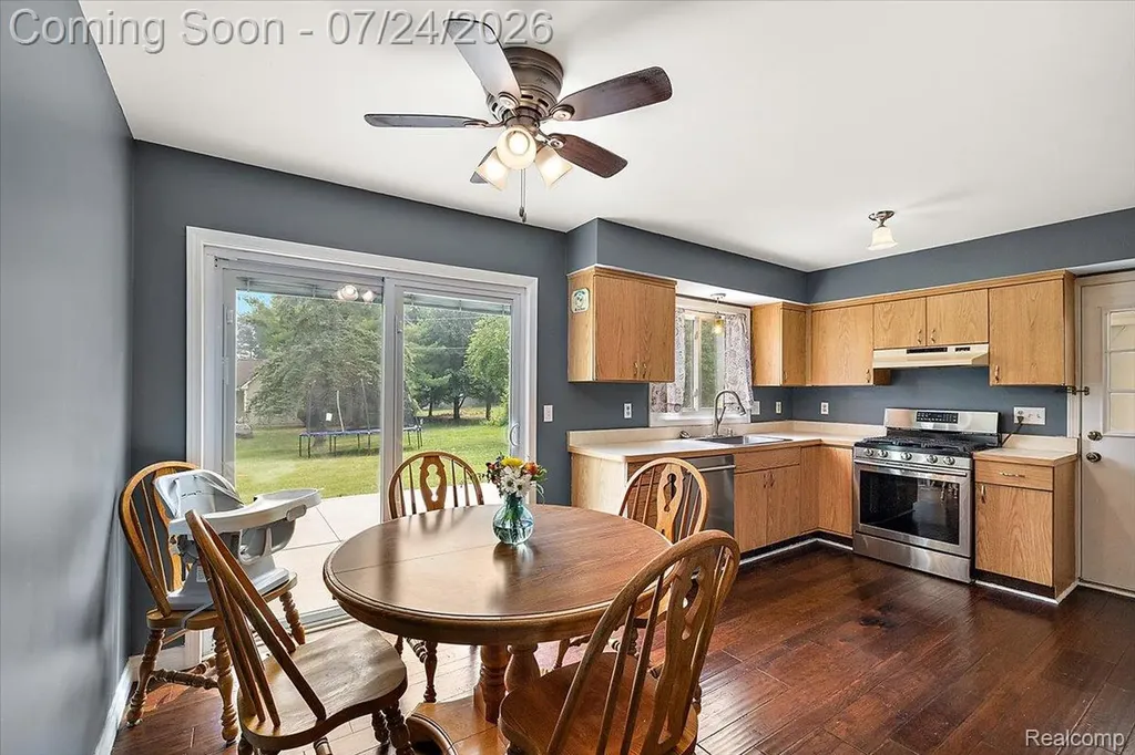 3365 Maybee Road Lake Orion Village MI 48359