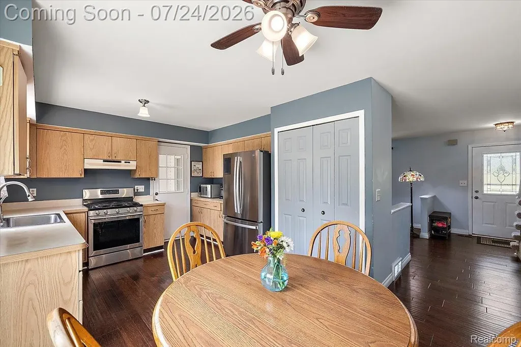 3365 Maybee Road Lake Orion Village MI 48359