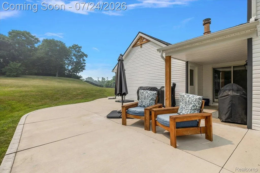 3365 Maybee Road Lake Orion Village MI 48359