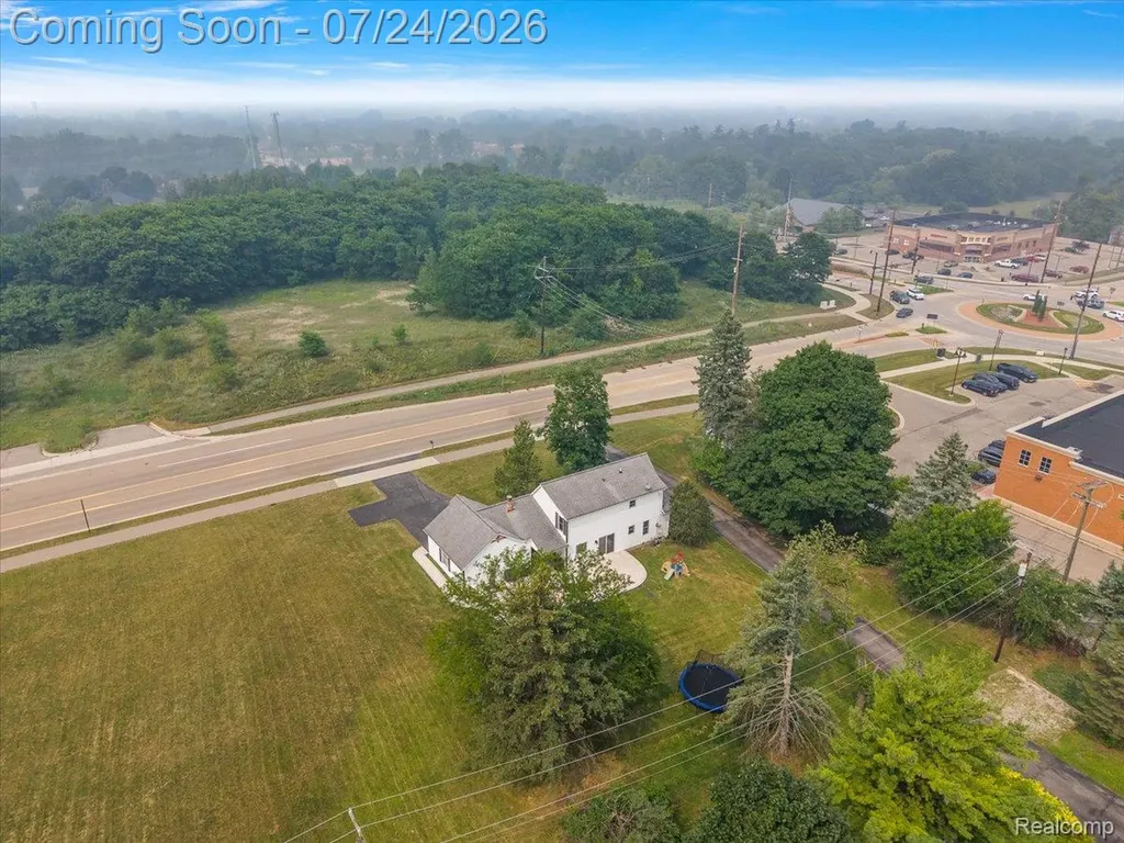 3365 Maybee Road Lake Orion Village MI 48359