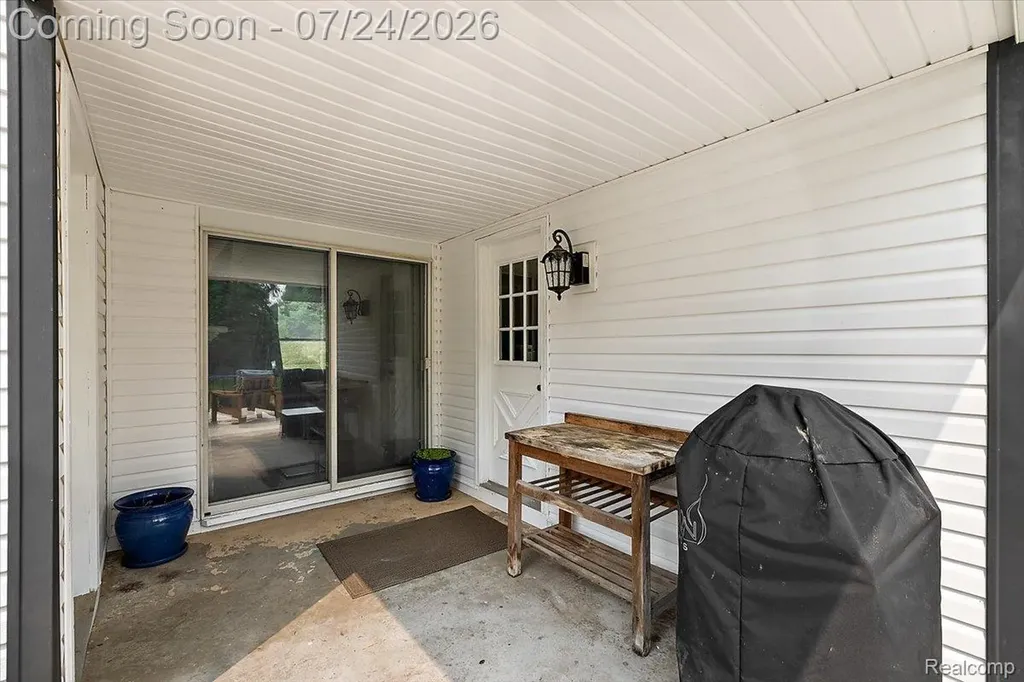 3365 Maybee Road Lake Orion Village MI 48359