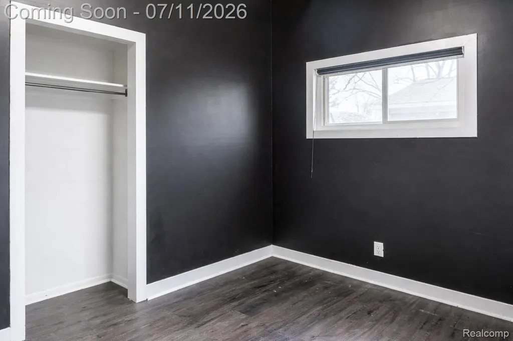 203 Chaney Street Van Buren Charter Township MI 48111