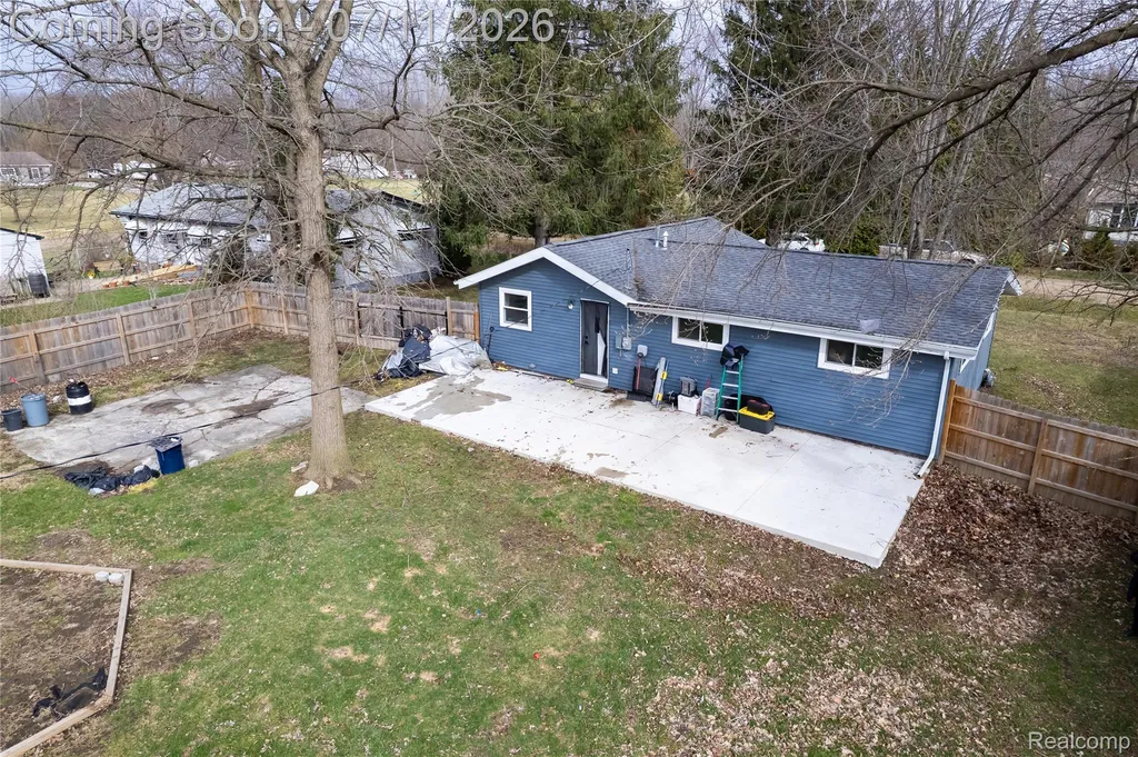203 Chaney Street Van Buren Charter Township MI 48111