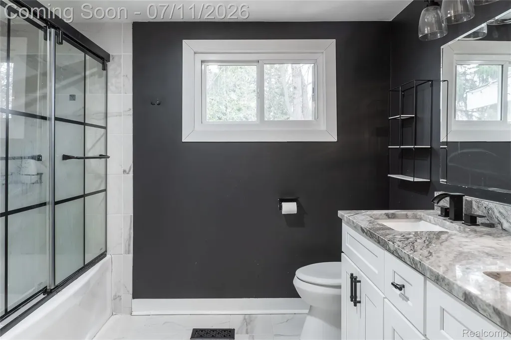 203 Chaney Street Van Buren Charter Township MI 48111