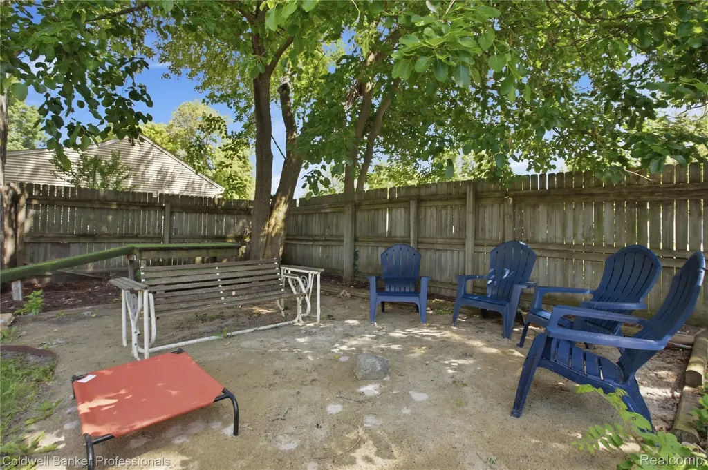 30948 Marquette Street Garden City City MI 48135