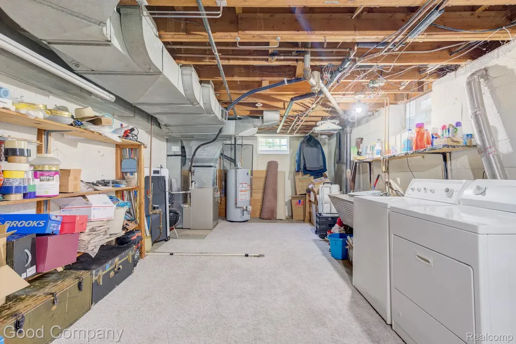 24310 Manistee Street Oak Park City MI 48237