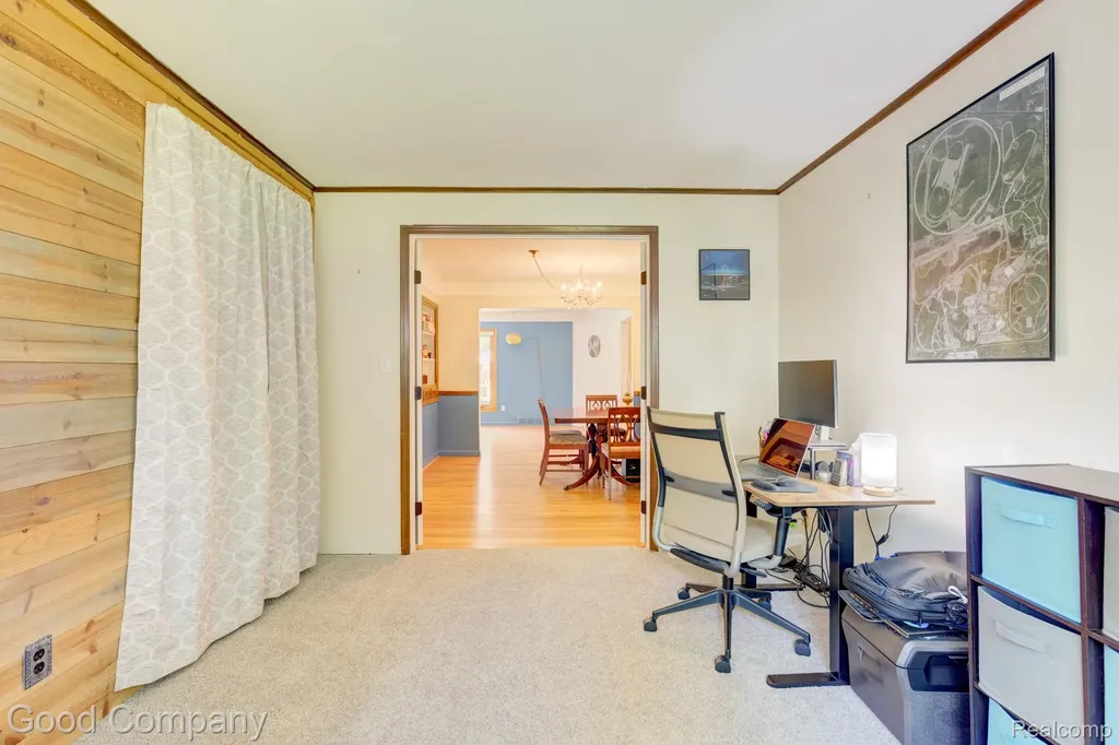 24310 Manistee Street Oak Park City MI 48237