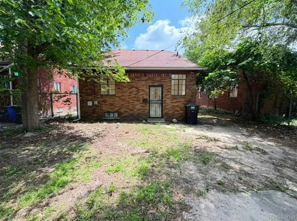17335 Birwood Street Detroit City MI 48221