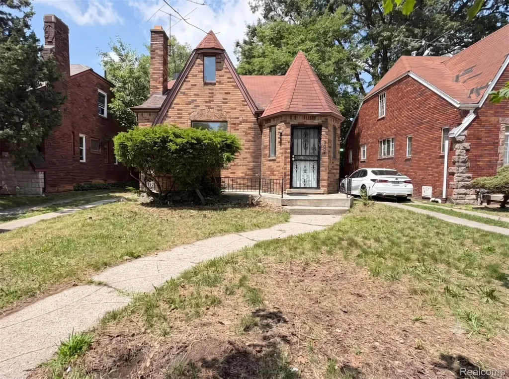 17335 Birwood Street Detroit City MI 48221