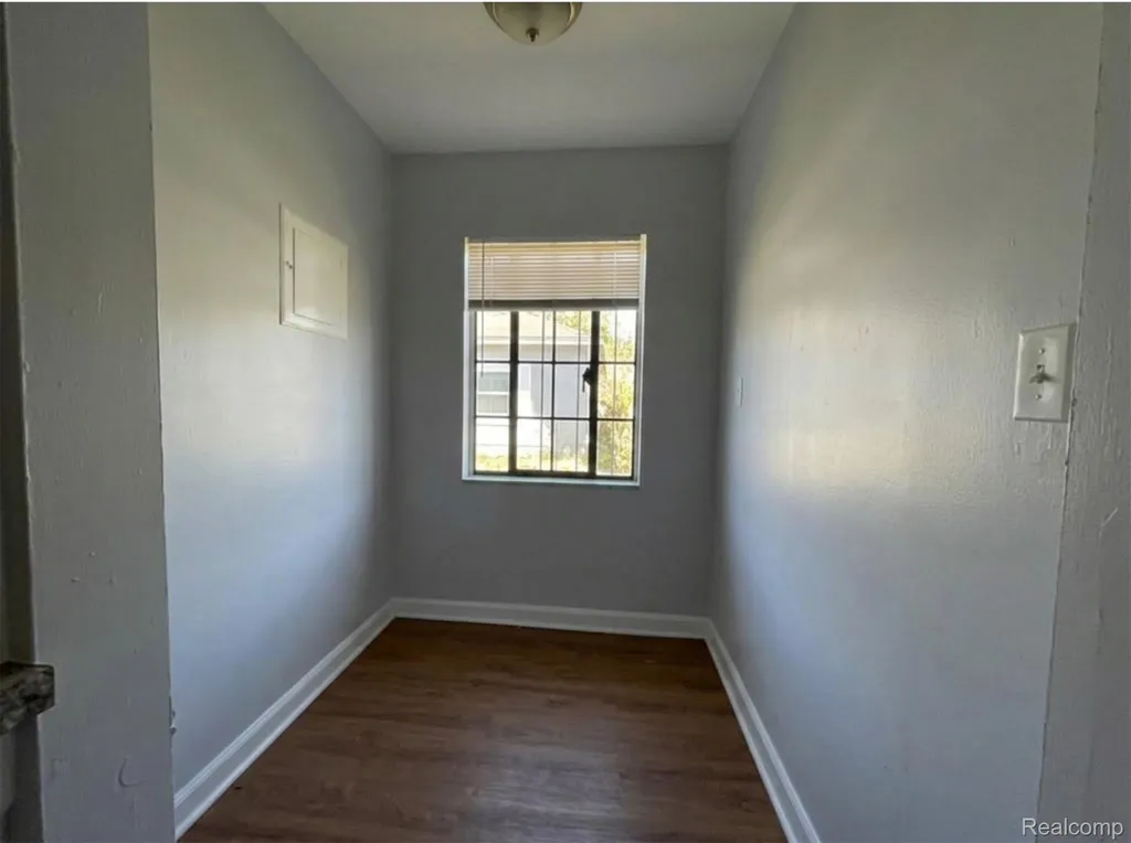 17335 Birwood Street Detroit City MI 48221